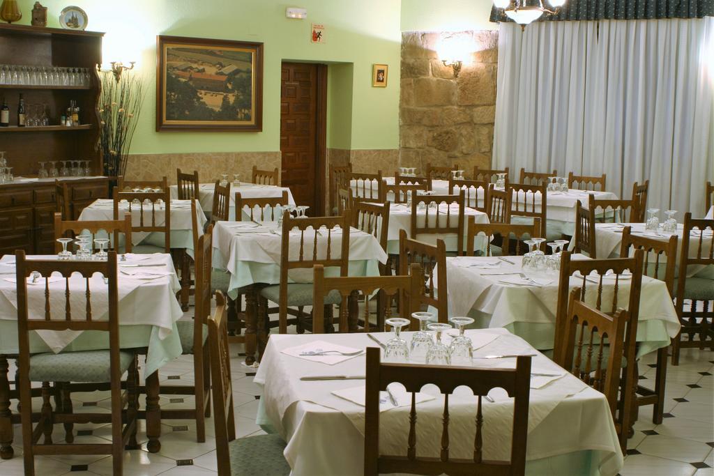 Hostal Visontium Vinuesa Værelse billede